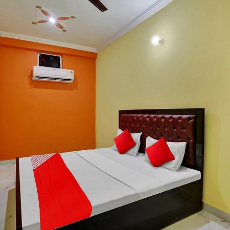 Hotel O Amantran Kanpur Luaran gambar